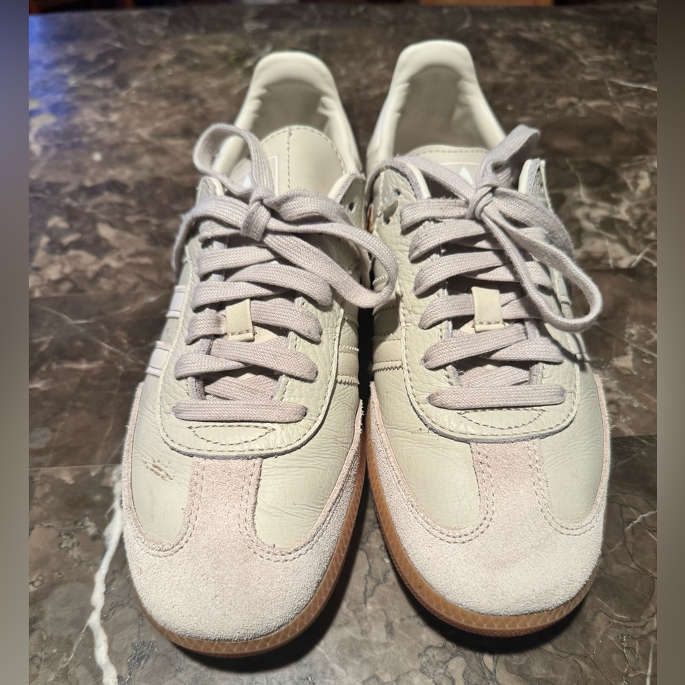 Adidas Samba Sneakers in Light Tan and Beige - Picture 14 of 17